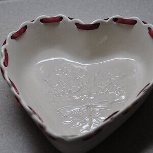 Longaberger pottery heart dish in cream with red ribbon
